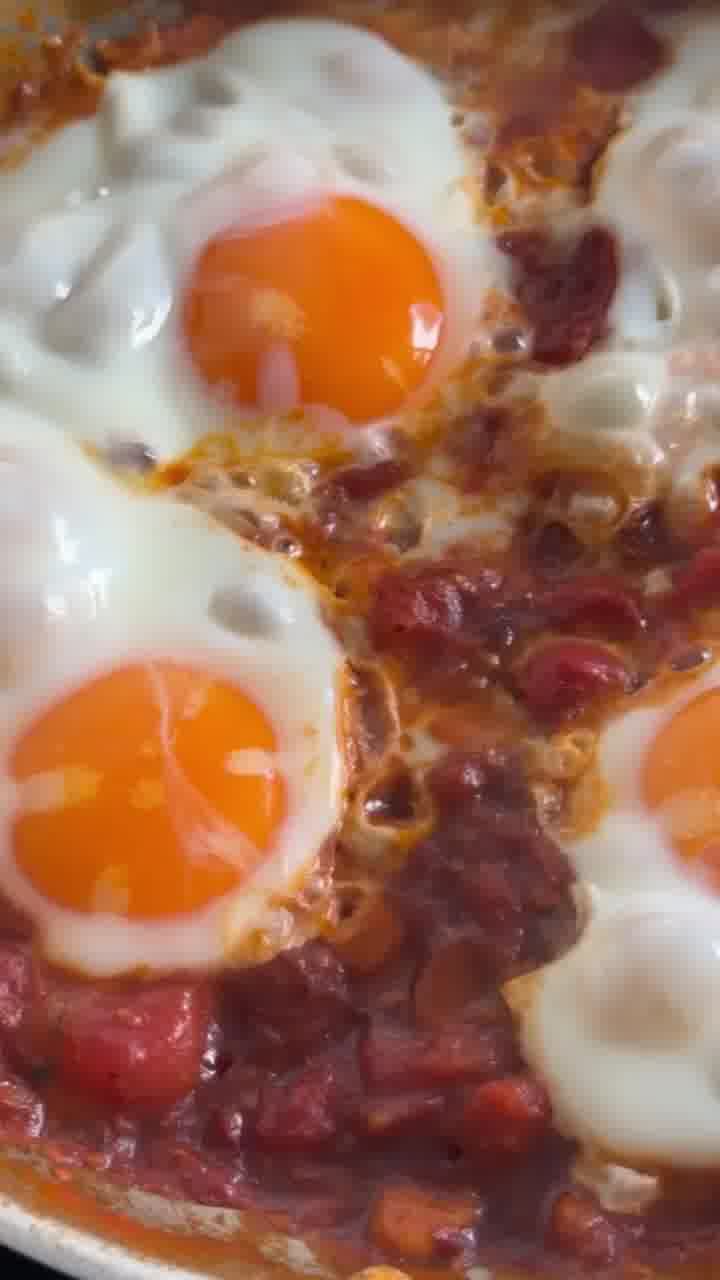 השקשוקה של אייל שני: הכי מדויקת שיש, בלי תוספות מיותרות