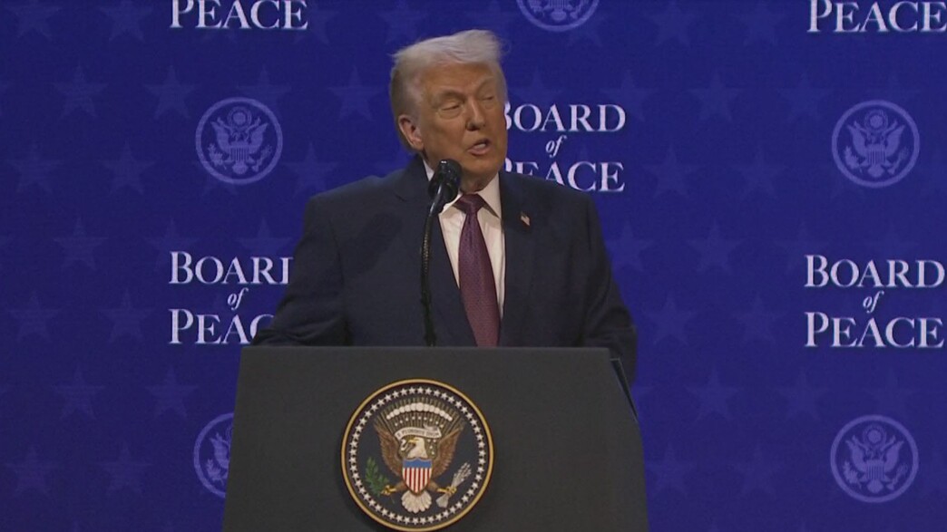 הנשיא טראמפ בפסגת השלום בדאבוס