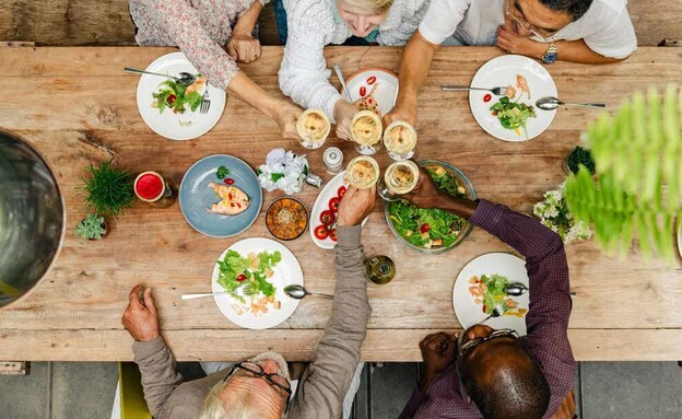 ארוחת צהריים