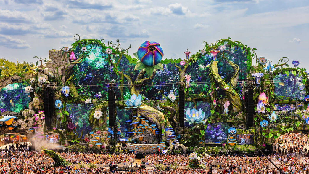 טומורולנד 2024 טומורולנד 2024