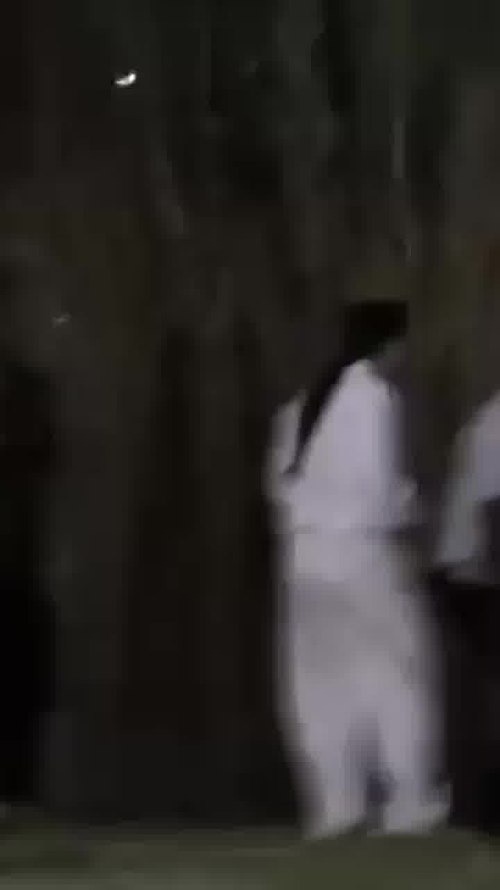 חוגגת: פפראצי ראשון של אמילי דמארי אחרי הצעת הנישואים לדניאל עמית
