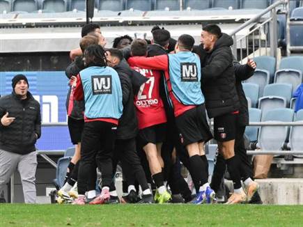 (ברני ארדוב) (צילום: ספורט 5)