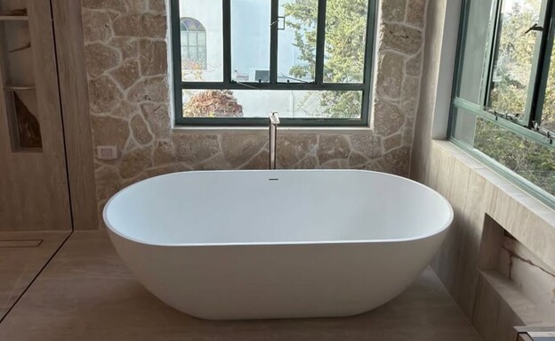 הצצה לבית של אושר כהן ועדן פינס