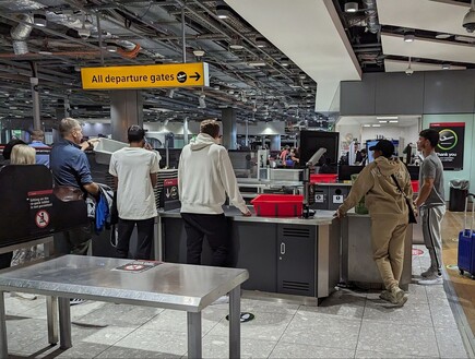 חולדות, עכברים וג'וקים: זה מה שהשתלט על נמל התעופה הית'רו