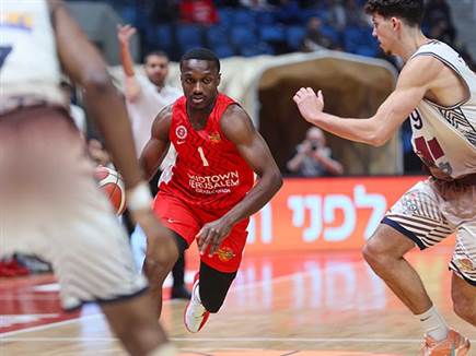 (לירון מולדובן) (צילום: ספורט 5)