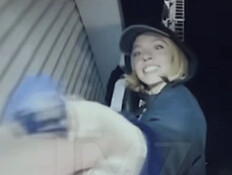 תיעוד: סוויני נתפסה תולה חזיות על השלט של הוליווד