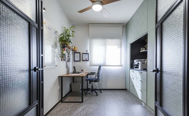 פנל לבן הפעם שחור אדריכלית מיטל אשכנזי פומרנץ