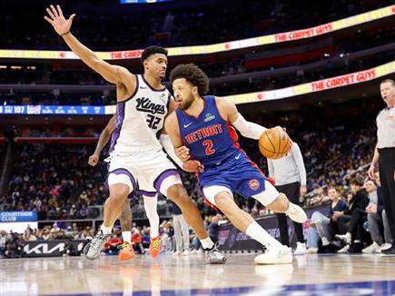 קנינגהאם כיכב, דטרויט הביסה את סקרמנטו