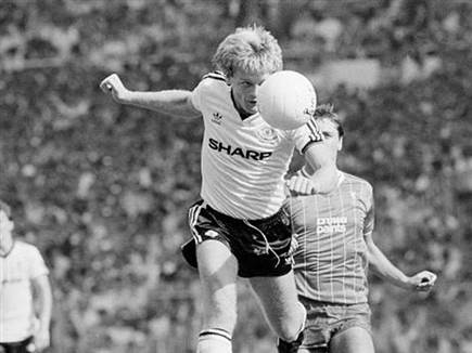 (Photo by Professional Sport/Popperfoto via Getty Images) (צילום: ספורט 5)