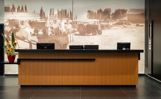 לובי מלון כפר גלעדי