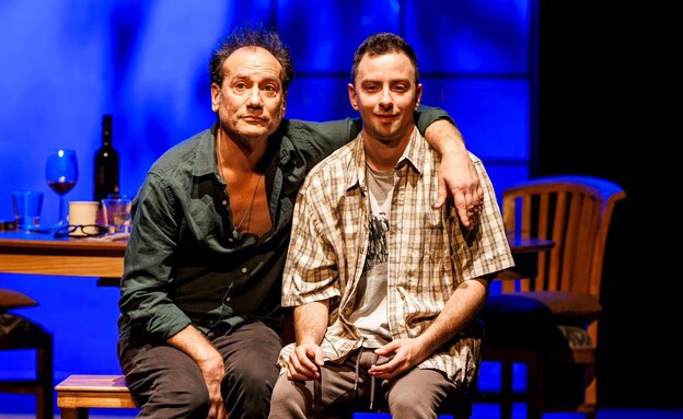 ההצגה "פעולות פשוטות"