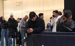 תור בסניף נייקי בביג פאשן גלילות (יח''צ: מיכל מור)