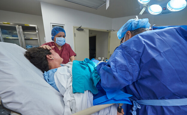 אישה עוברת ניתוח  (צילום: shutterstock)