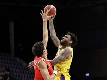 (צילום: אלן שיבר) (צילום: ספורט 5)