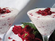 טפיוקה ורימון בקרם קוקוס