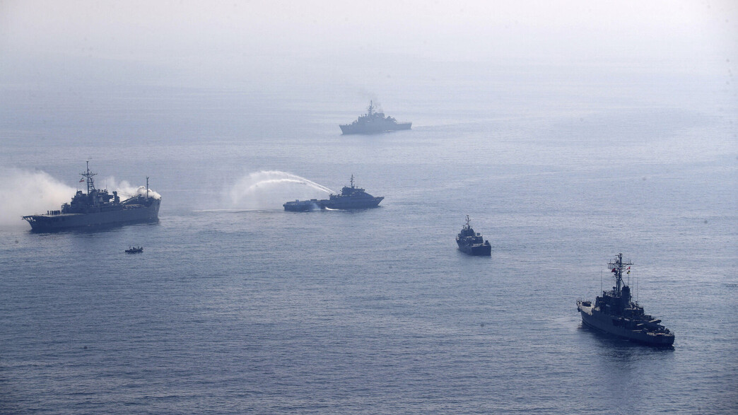 הזירה הימית מתחממת: הארמדה האמריקנית מול היכולות האיראניות