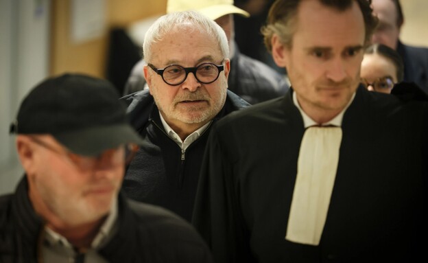 הפוליטיקאי הצרפתי ז'ואל גרייו שסימם קולגה