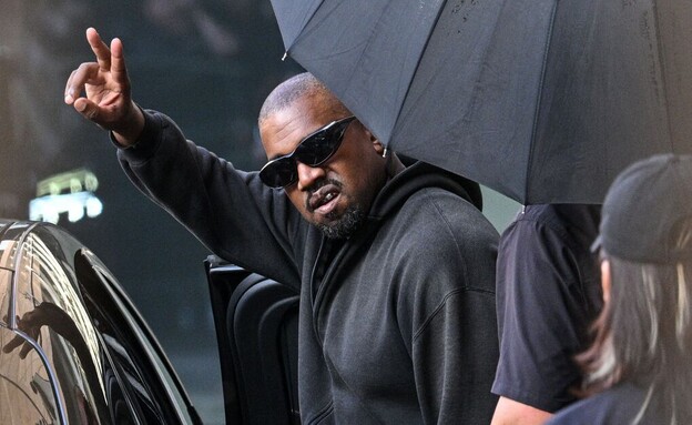 קניה ווסט (צילום: HECTOR RETAMAL/AFP via Getty Images)