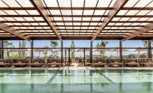 בריכת דרומה (צילום: פלד סטודיו)