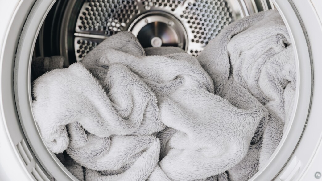 מגבת במייבש / מגבת במכונת כביסה