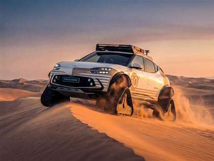 GV60 Outdoors עם זחלים במקום גלגלים