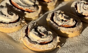 עוגיות שושנים משודרגות (צילום: קרן אגם, mako אוכל)