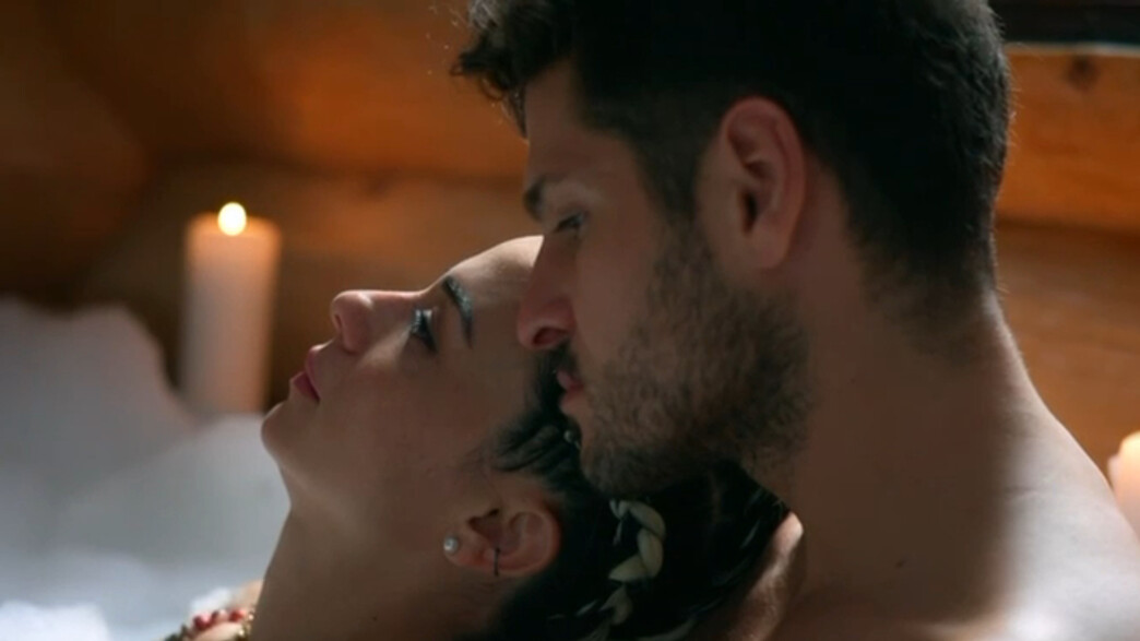 "זגורי אימפריה", ליזי וכריסטין "זגורי אימפריה", ליזי וכריסטין