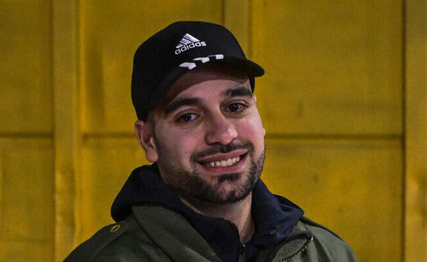 מרדכי דוד, בזמן שחסם את רכבו של נשיא העליון לשעבר אהרן ברק