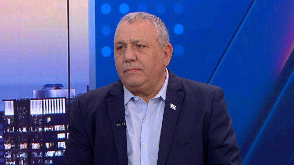 גדי איזנקוט (צילום: מתוך "אופירה אוחנה סרי", קשת 12)