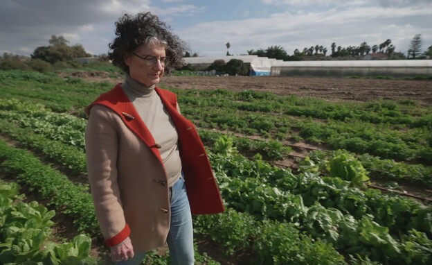 שושן הרן בשדות הקיבוץ