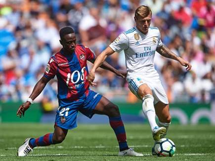 בואטנג וטוני קרוס (Manuel Queimadelos Alonso/Getty Images) (צילום: ספורט 5)