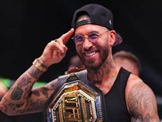 בדרך לזירת האגרוף? ראמוס (GETTY) (צילום: ספורט 5) בדרך לזירת האגרוף? ראמוס (GETTY) (צילום: ספורט 5)