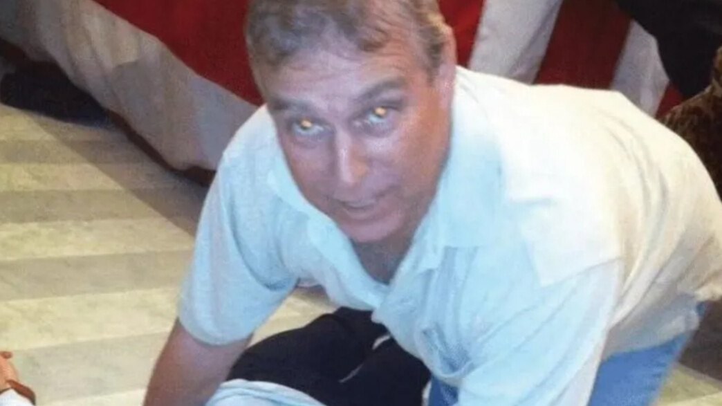 התמונות המביכות של אנדרו התמונות המביכות של אנדרו