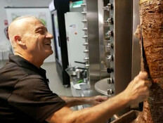 "כל ביס שונה": השווארמות הכי טובות בישראל