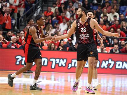 חמישי ברציפות (אלן שיבר) (צילום: ספורט 5)