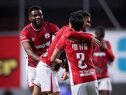 אולי הפעם זה יהיה שלה? הפועל ב&ldquo;ש חוגגת (מאור אלקסלסי) (צילום: ספורט 5)