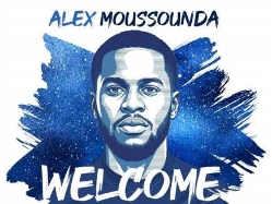 אלכס מוסונדה. עכשיו זה רשמי (צילום: הפועל פתח תקווה) (צילום: ספורט 5)