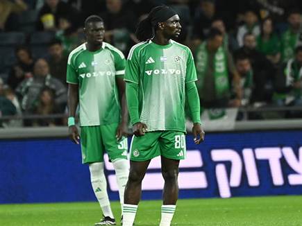 סק עם אגבה. עדיין בהנג אובר (ברני ארדוב) (צילום: ספורט 5)