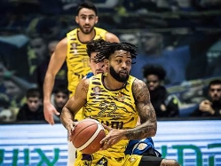 (עודד קרני) (צילום: ספורט 5)