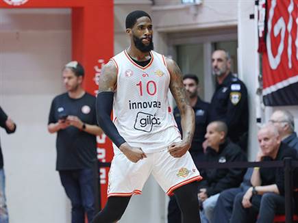 הופעה נפלאה גם לצ`יילדס (אלן שיבר)