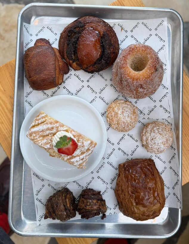 המאפים המתוקים של טולי נווה - ההיילייט של הארוחה