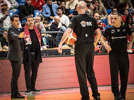 (עודד קרני) (צילום: ספורט 5)