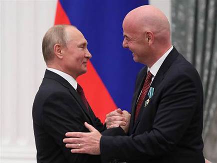 (Photo by EVGENIA NOVOZHENINA / POOL / AFP) (צילום: ספורט 5)