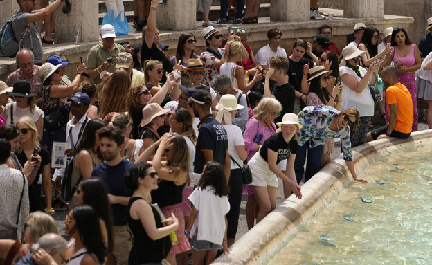מזרקת טרווי מזרקת טרווי