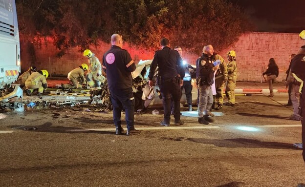 הרכב שנורה בסמוך למושב שדה ורבורג הרכב שנורה בסמוך למושב שדה ורבורג