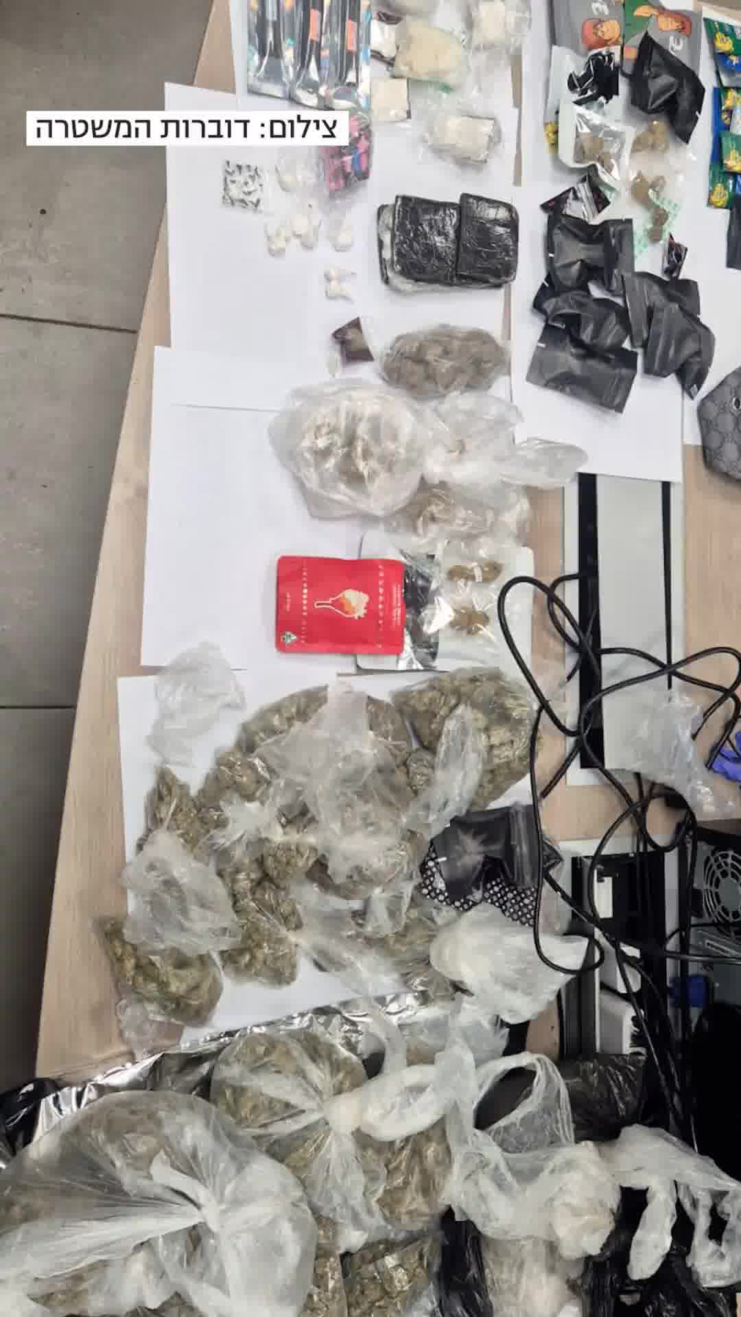 שוטרי תחנת גליל מערבי חשפו כמות מסחרית של סמים מסוגים שונים ורשת הפצה של סחר בסמים בירכא