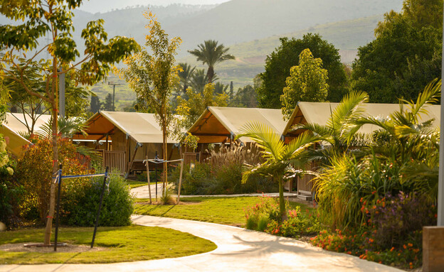 גלמפינג לילה ניר דוד