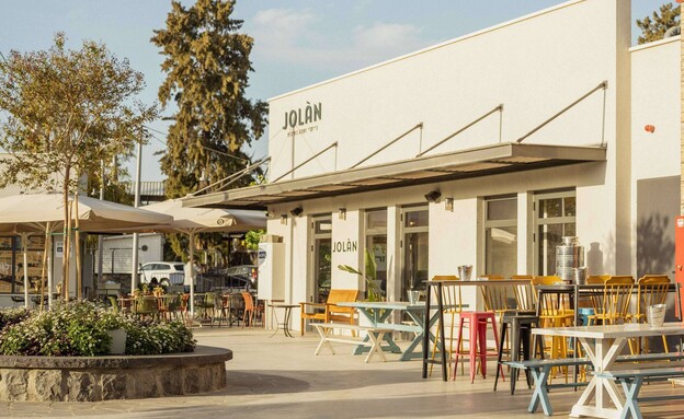 מתחם דפנלה. קיבוץ דפנה גליל עליון