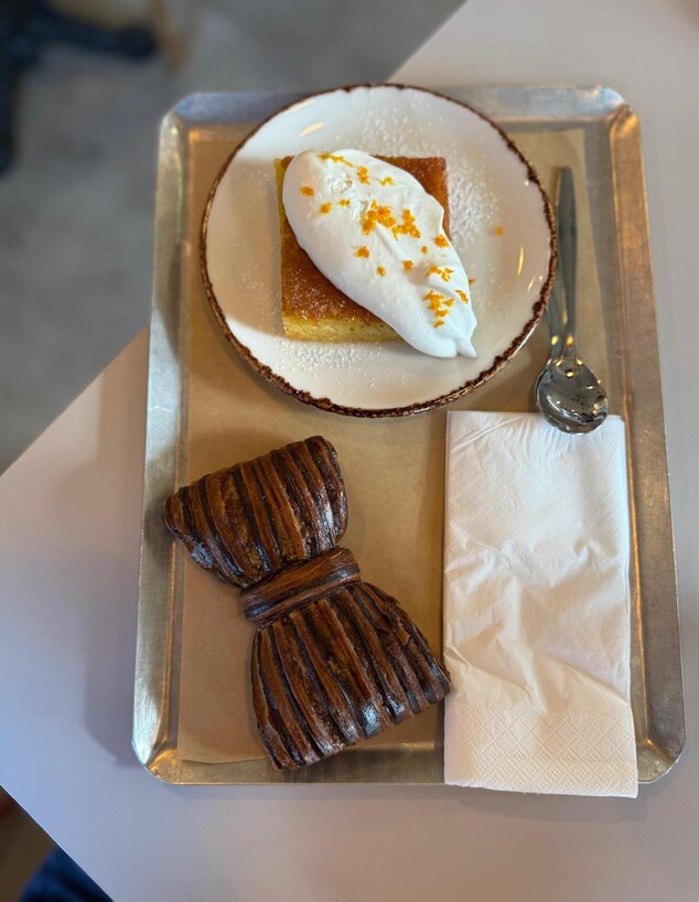 JOLAN בייקרי. דפנלה