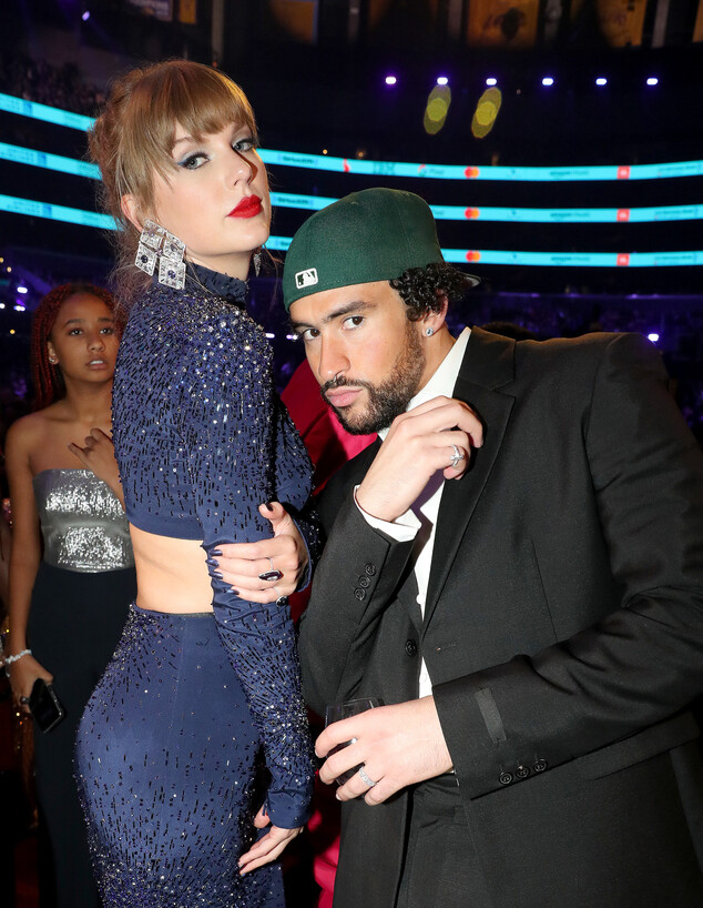 באד באני וטיילור סוויפט